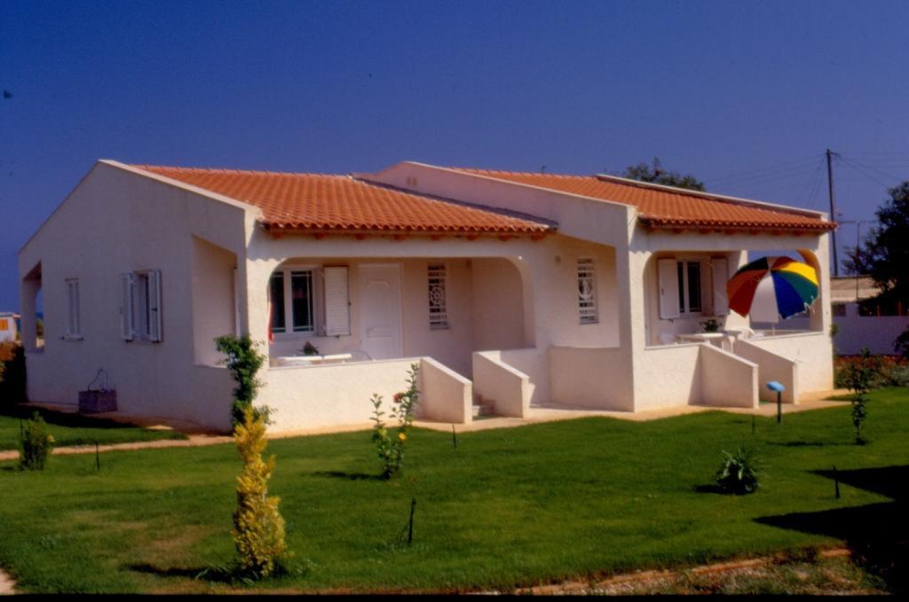 Helonata Apartments Arkoudi Rum bild